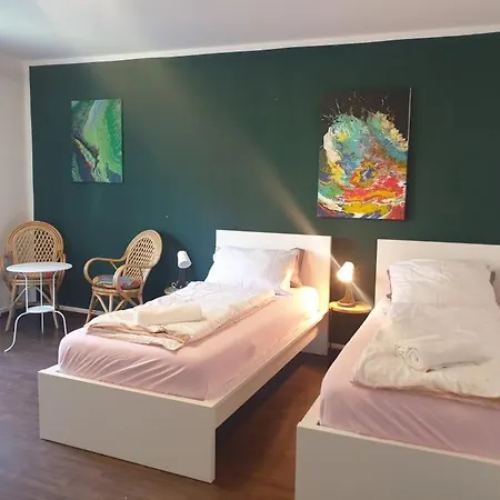 Schoene In Apartment Essen