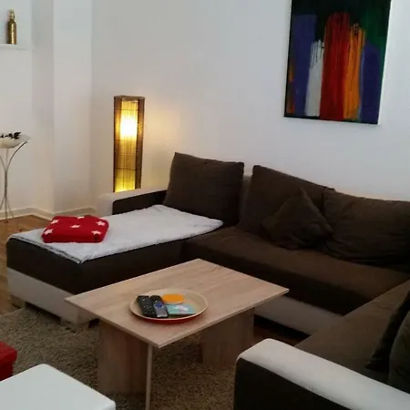 Apartment Schoene In