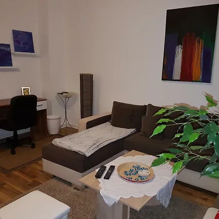 Apartment Schoene In *